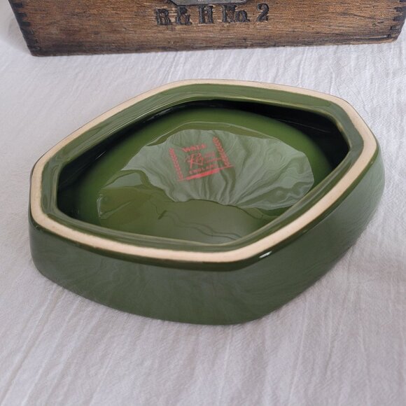 VTG WADE of England Martinis V.V.O. Scotch Green Ceramic Ashtray - Picture 8 of 8
